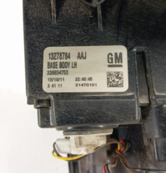 Feu arriere principal gauche (feux) OPEL ZAFIRA TOURER C Photo n°7