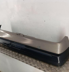 Pare choc arriere MERCEDES 190 W201 Photo n°3