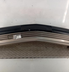 Pare choc avant MERCEDES 190 W201 Photo n°1