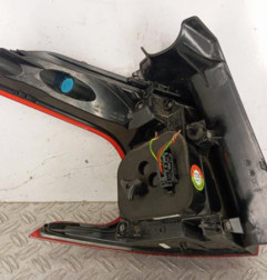 Feu arriere principal droit (feux) PEUGEOT 2008 1 Photo n°4