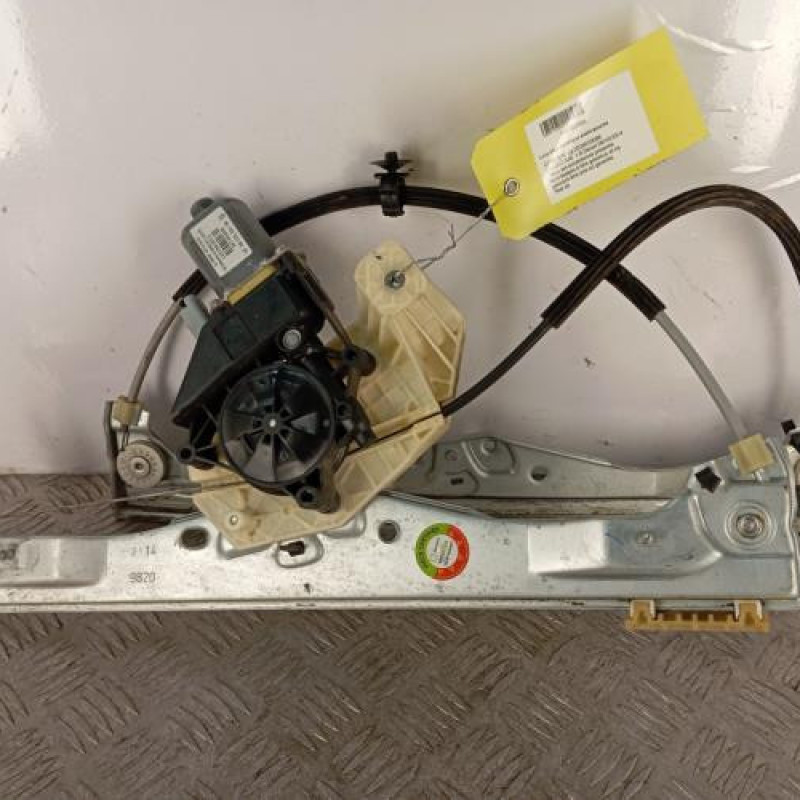 Leve vitre electrique avant gauche CITROEN C4 CACTUS