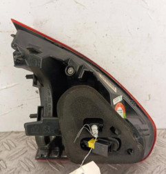 Feu arriere secondaire droit (feux) PEUGEOT 2008 1 Photo n°3