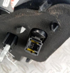 Feu arriere secondaire droit (feux) PEUGEOT 2008 1 Photo n°4