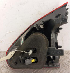 Feu arriere secondaire gauche (feux) PEUGEOT 2008 1 Photo n°3