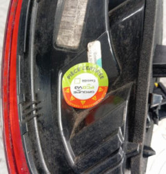 Feu arriere secondaire gauche (feux) PEUGEOT 2008 1 Photo n°5