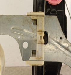 Leve vitre electrique avant droit PEUGEOT 508 1 SW Photo n°5