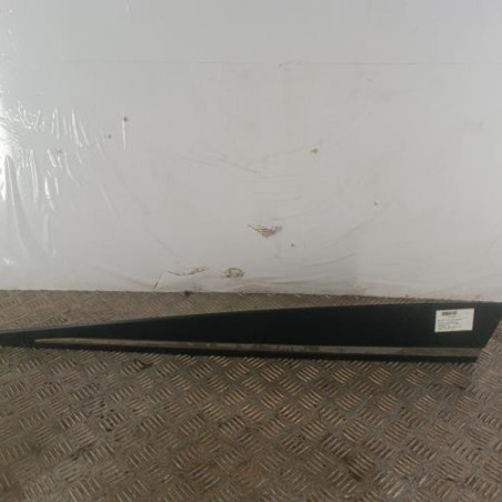 Baguette de porte avant gauche RENAULT CLIO 4 Photo n°1