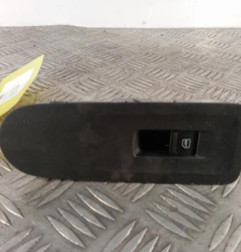 Interrupteur de leve vitre avant droit VOLKSWAGEN UP Photo n°1