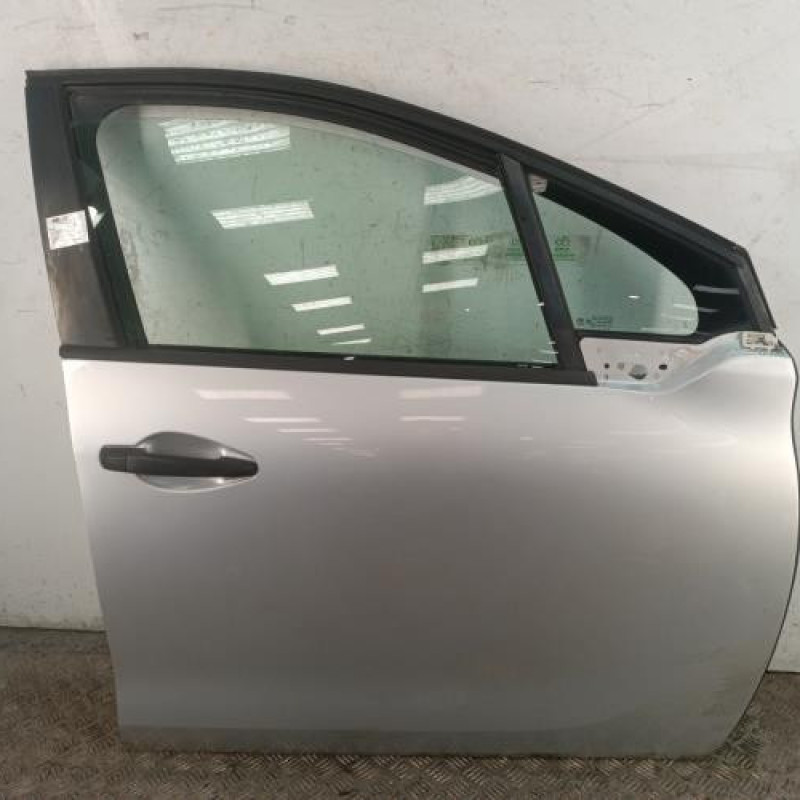 Porte avant droit PEUGEOT 208 1