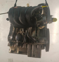 Moteur CITROEN XSARA Photo n°1