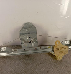 Leve vitre electrique avant droit RENAULT TWINGO 3 Photo n°1