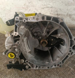 Boite de vitesses PEUGEOT 2008 1 Photo n°1