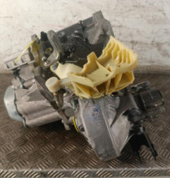 Boite de vitesses PEUGEOT 2008 1 Photo n°4