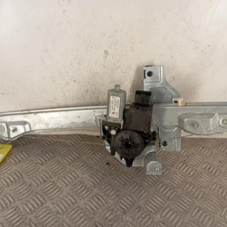 Leve vitre electrique avant droit PEUGEOT 2008 1 Photo n°1