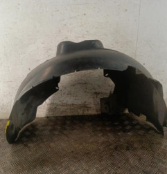 Pare boue avant droit FORD FOCUS 2 Photo n°1