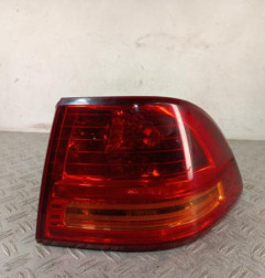 Feu arriere principal droit (feux) KIA MAGENTIS 2 Photo n°1