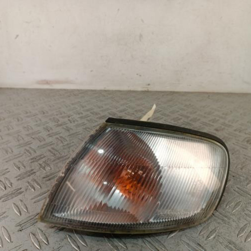 Optique avant secondaire gauche (feux)(clignotant) NISSAN ALMERA 1