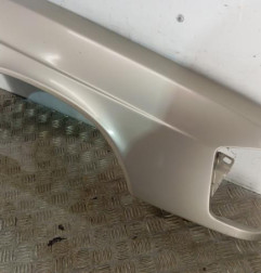 Aile avant droit MERCEDES 190 W201 Photo n°3