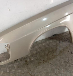 Aile avant gauche MERCEDES 190 W201