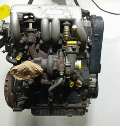 Moteur PEUGEOT 406 Photo n°3