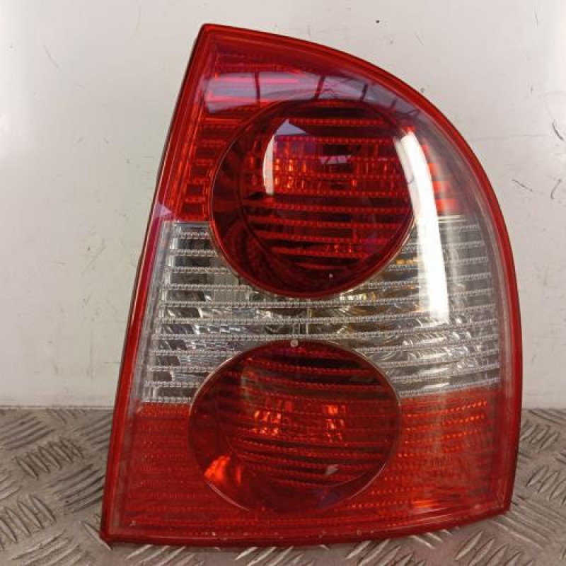 Feu arriere principal droit (feux) VOLKSWAGEN PASSAT 4