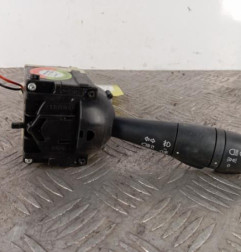 Commodo phare RENAULT TWINGO 3 Photo n°1