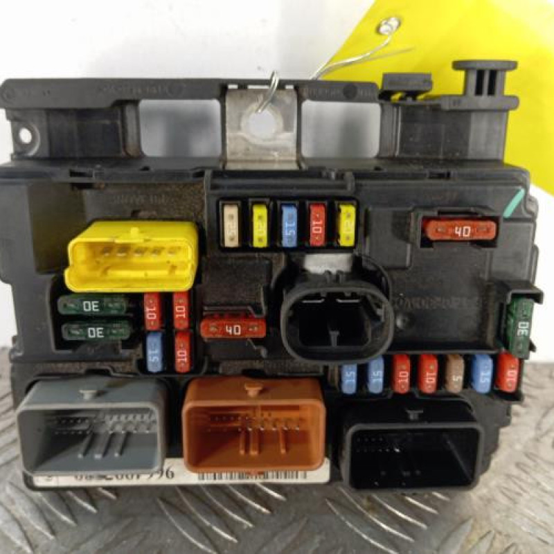 Boitier servitude moteur (BSM) PEUGEOT 207