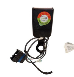 Attache ceinture avant droit DACIA DUSTER 1 Photo n°1