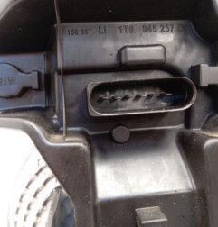 Feu arriere principal gauche (feux) VOLKSWAGEN TOURAN 1 Photo n°4