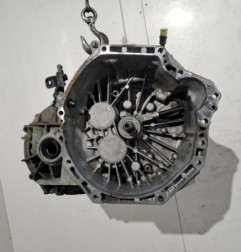 Boite de vitesses OPEL VIVARO 2