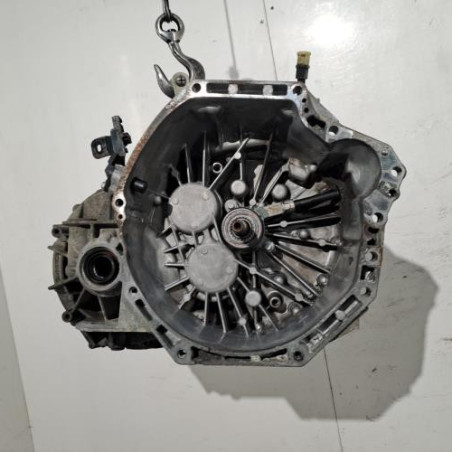 Boite de vitesses OPEL VIVARO 2