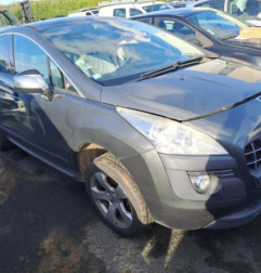 Anti brouillard arriere droit PEUGEOT 3008 1 Photo n°5