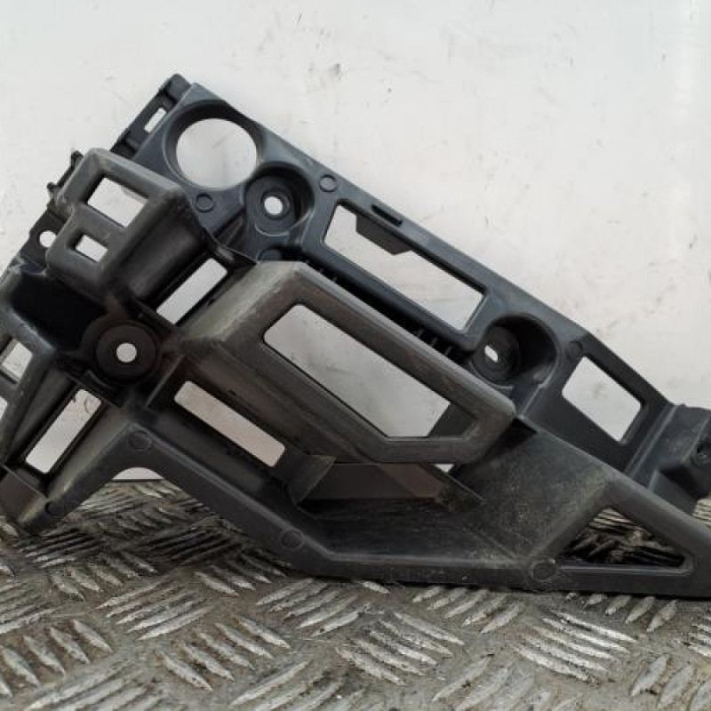 Support de pare chocs arriere PEUGEOT 3008 2