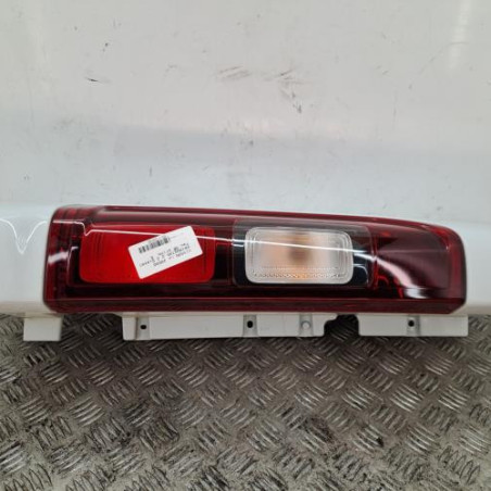 Feu arriere principal gauche (feux) NISSAN PRIMASTAR 2