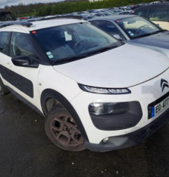 Aile avant droit CITROEN C4 CACTUS Photo n°5