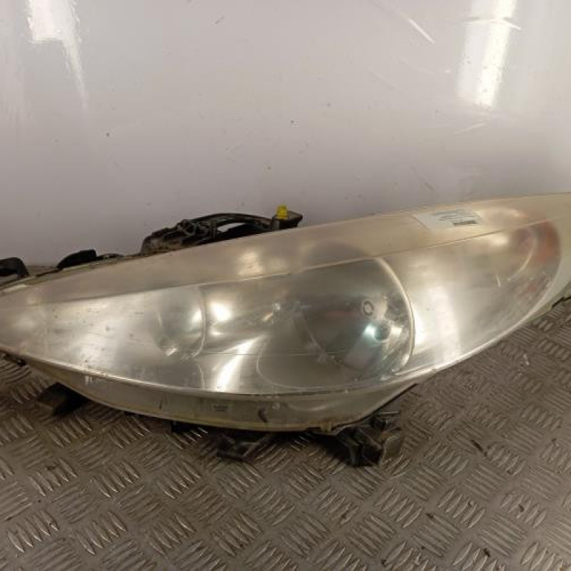 Optique avant principal gauche (feux)(phare) PEUGEOT 207