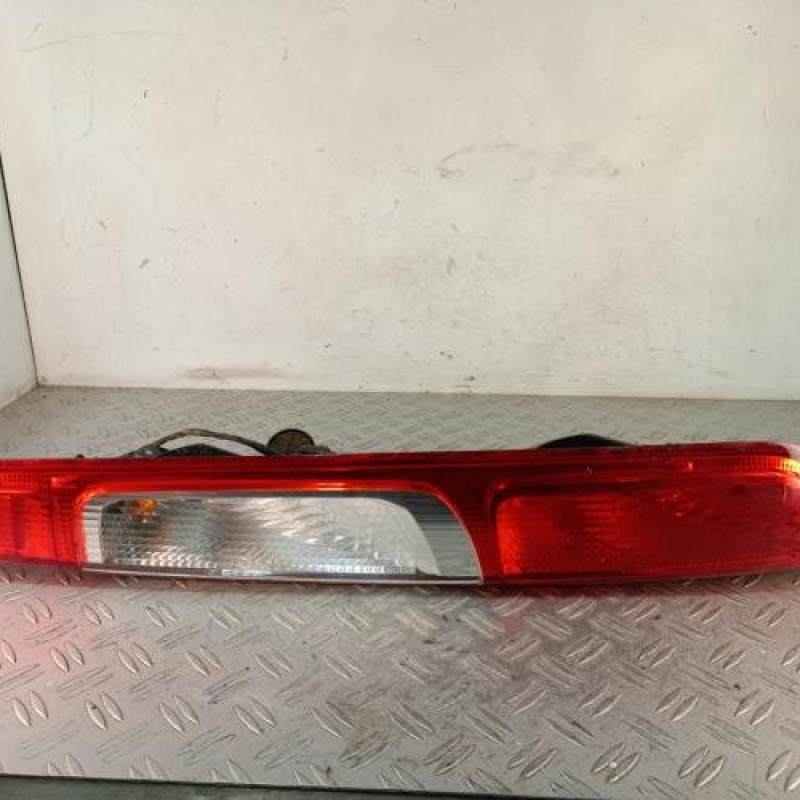 Feu arriere principal droit (feux) FORD FOCUS 2
