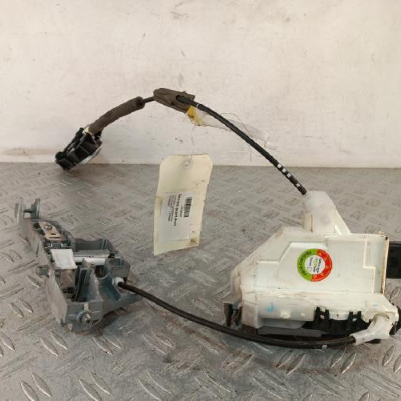 Serrure avant droit CITROEN C3 2