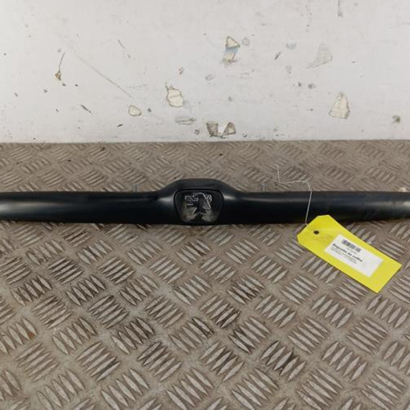 Baguette de coffre PEUGEOT 206