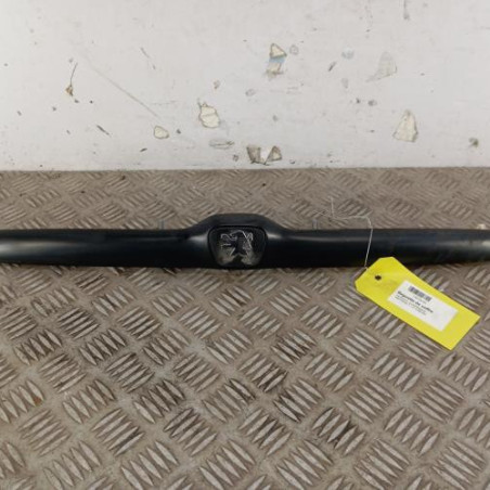 Baguette de coffre PEUGEOT 206 Photo n°1