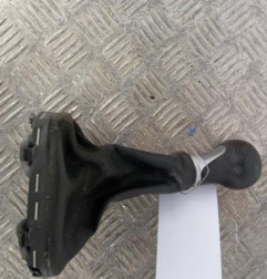 Pommeau de vitesses AUDI A1 1 Photo n°3