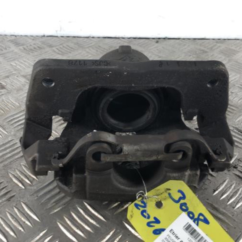 Etrier avant gauche (freinage) PEUGEOT 3008 2