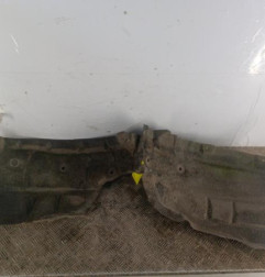 Pare boue avant droit RENAULT GRAND SCENIC 3