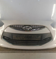 Pare choc avant HYUNDAI IX 20 Photo n°1
