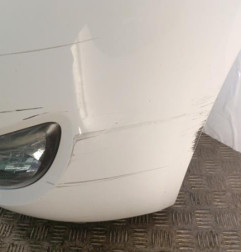 Pare choc avant HYUNDAI IX 20 Photo n°4