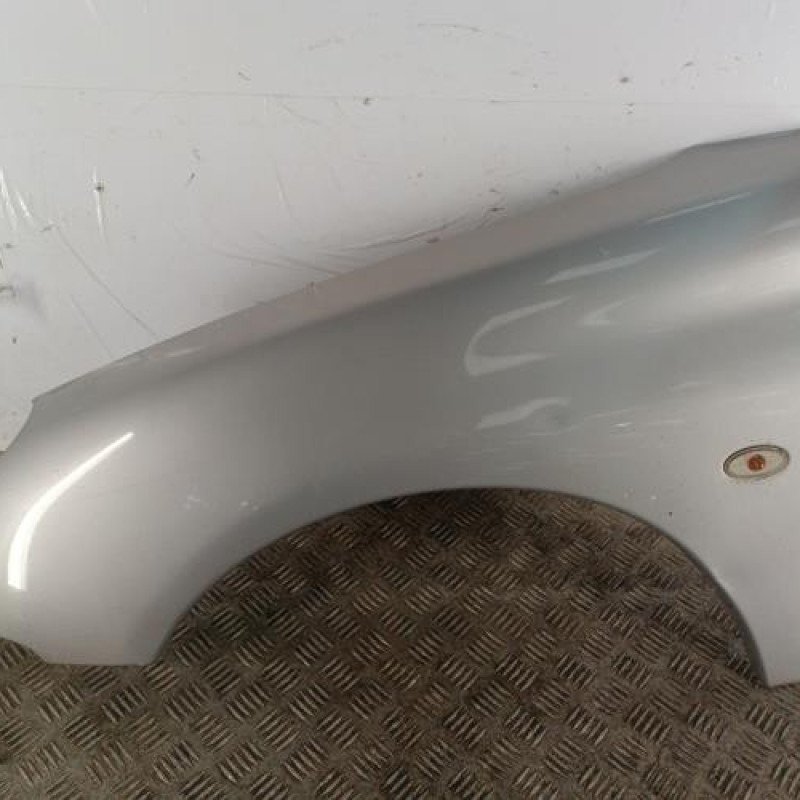 Aile avant gauche PEUGEOT 206
