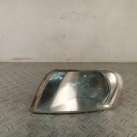 Optique avant secondaire gauche (feux)(clignotant) OPEL VECTRA B Photo n°1