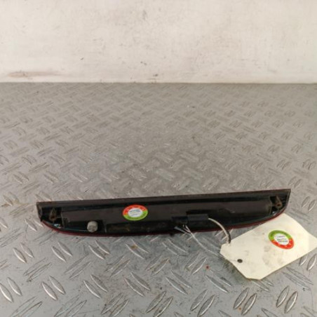 Feu arriere stop central RENAULT CLIO 2