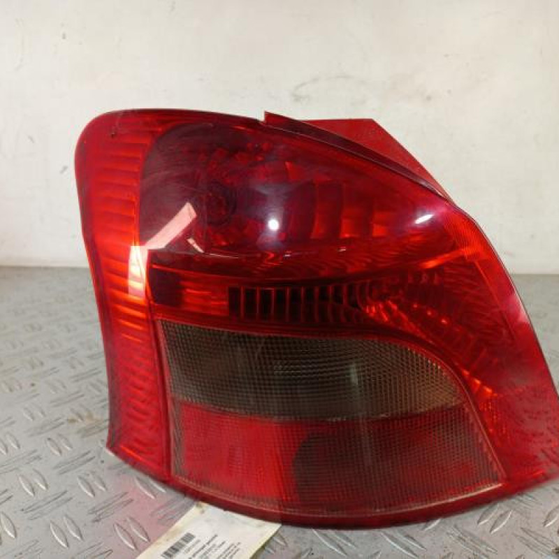 Feu arriere principal gauche (feux) TOYOTA YARIS 2