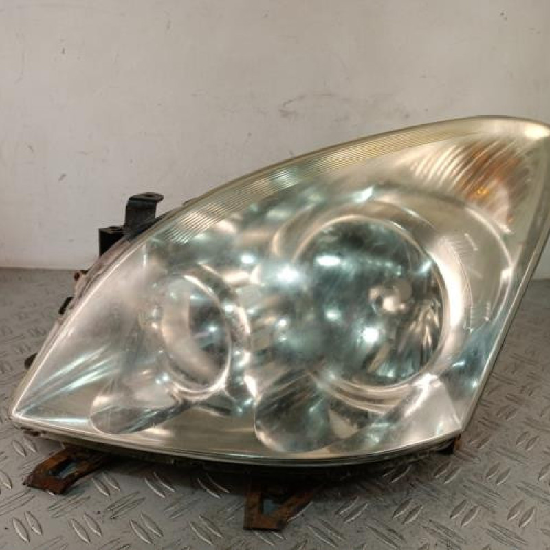 Optique avant principal gauche (feux)(phare) TOYOTA COROLLA VERSO 2